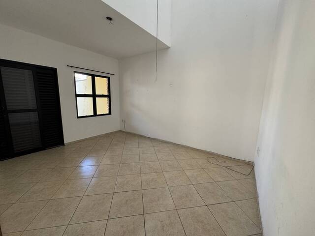 #4 - Casa para Locação em Taubaté - SP