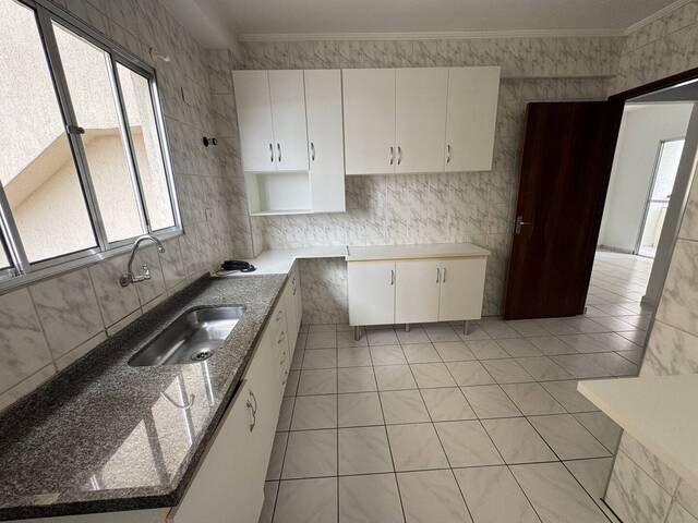 #15 - Apartamento para Locação em Taubaté - SP