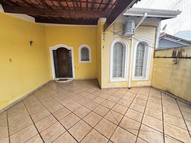 #18 - Casa para Venda em Taubaté - SP