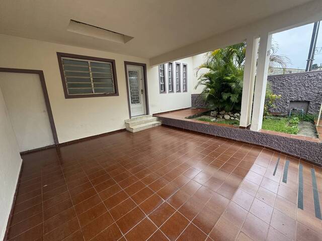 Locação em Jardim Russi - Taubaté