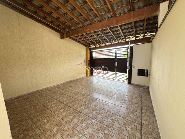#47 - Casa para Venda em Taubaté - SP - 2