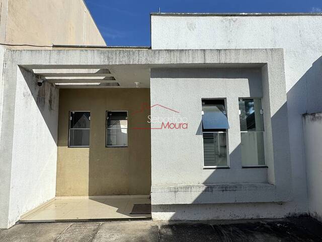 #53 - Casa para Venda em Taubaté - SP - 2