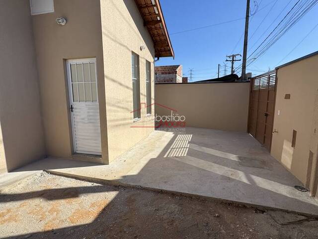 #95 - Casa para Venda em Taubaté - SP - 3
